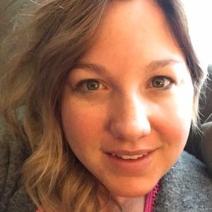 Meet your Posher, Whitney